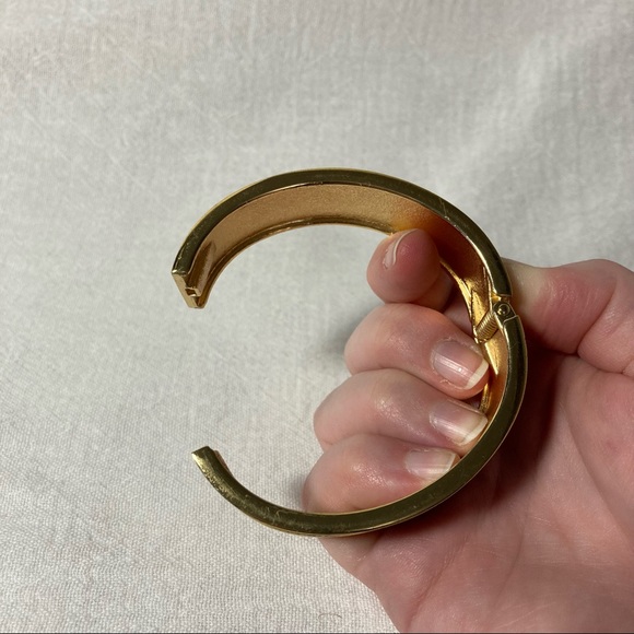 Classic Gold and Navy Hinged Bangle Bracelet EUC - Picture 2 of 5